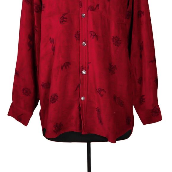 Chico's Women's Shirt Button Up Red Black Velvet Tribal Ethnic Blouse Top 1 M/8 - Picture 6 of 10